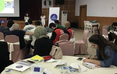 TEPEBAŞI GENÇLİK MERKEZLERİ İYİ ÖRNEK SEÇİLDİ