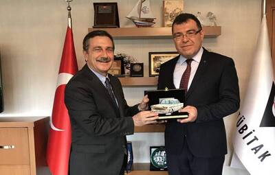 BAŞKAN ATAÇ TÜBİTAK BAŞKANI MANDAL'I ZİYARET ETTİ